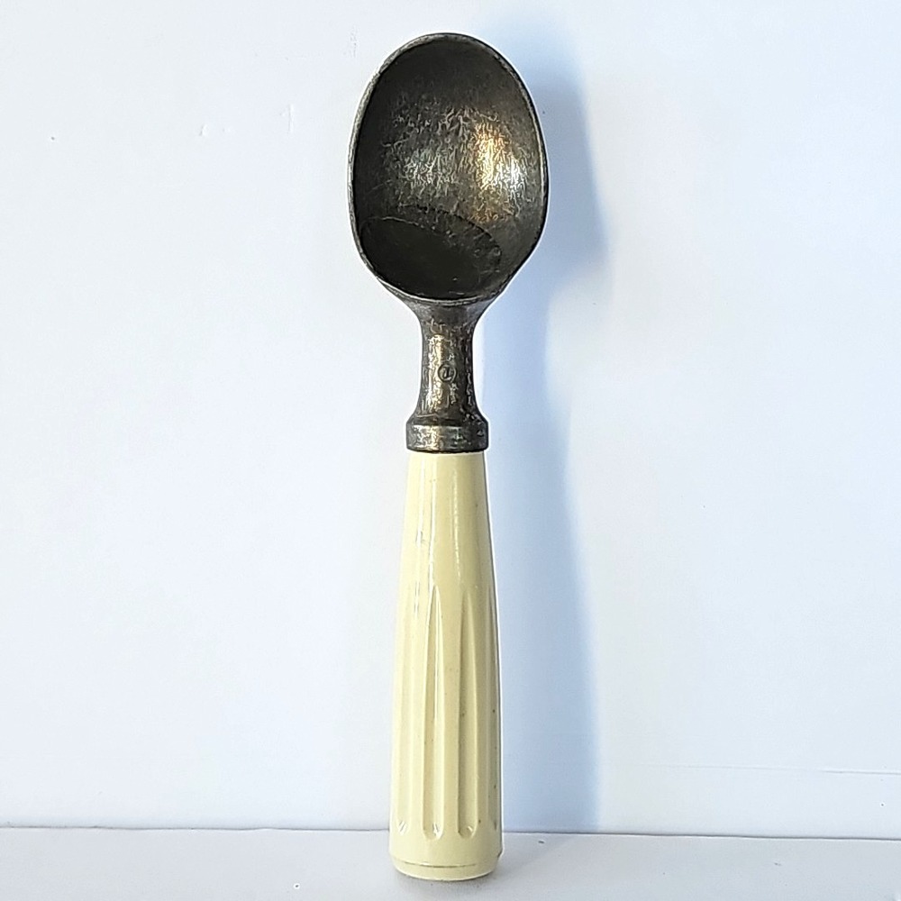 Vintage Ekco Ice Cream Scoop Plastic White Handle Metal Scoop‎ Retro 1940
